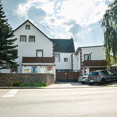 Good Sleep - Appartments Irxleben Esterno foto