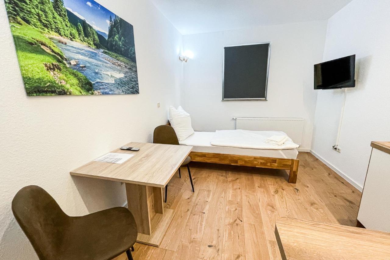 Good Sleep - Appartments Irxleben Esterno foto
