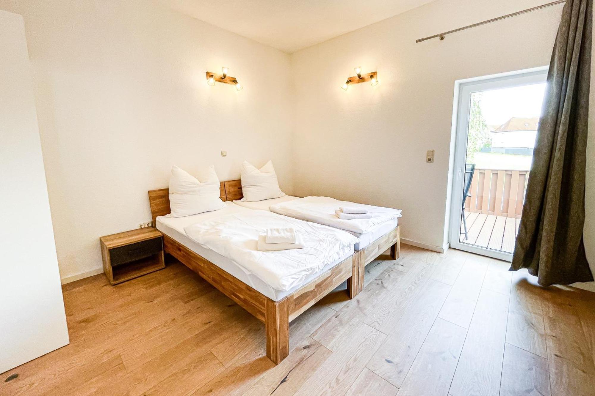 Good Sleep - Appartments Irxleben Esterno foto